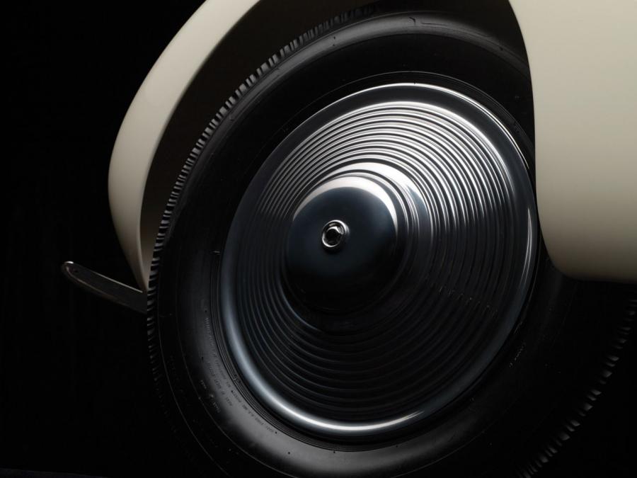 Колеса Talbot-Lago T150C Cabriolet by Figoni & Falaschi 1936 года  (фото 11 из 19)